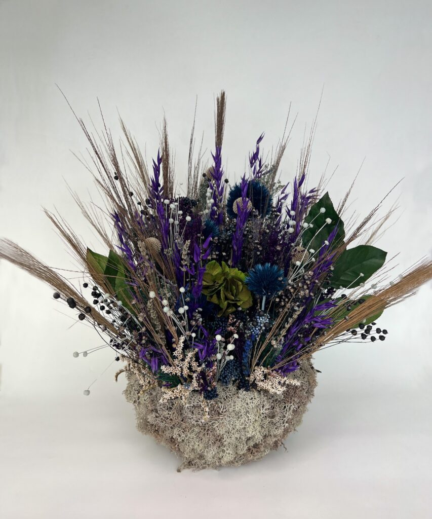 Trockenblumenarrangement