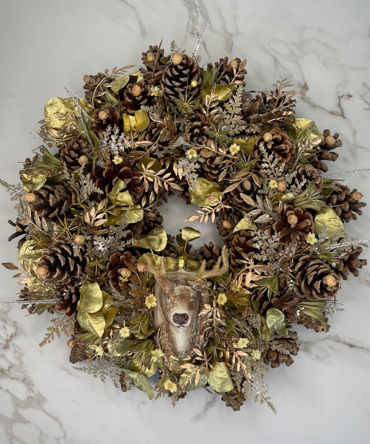 Winterlicher Trockenblumenkranz