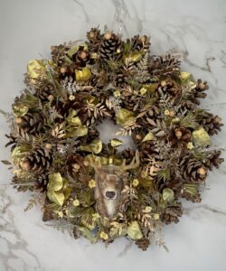 Winterlicher Trockenblumenkranz